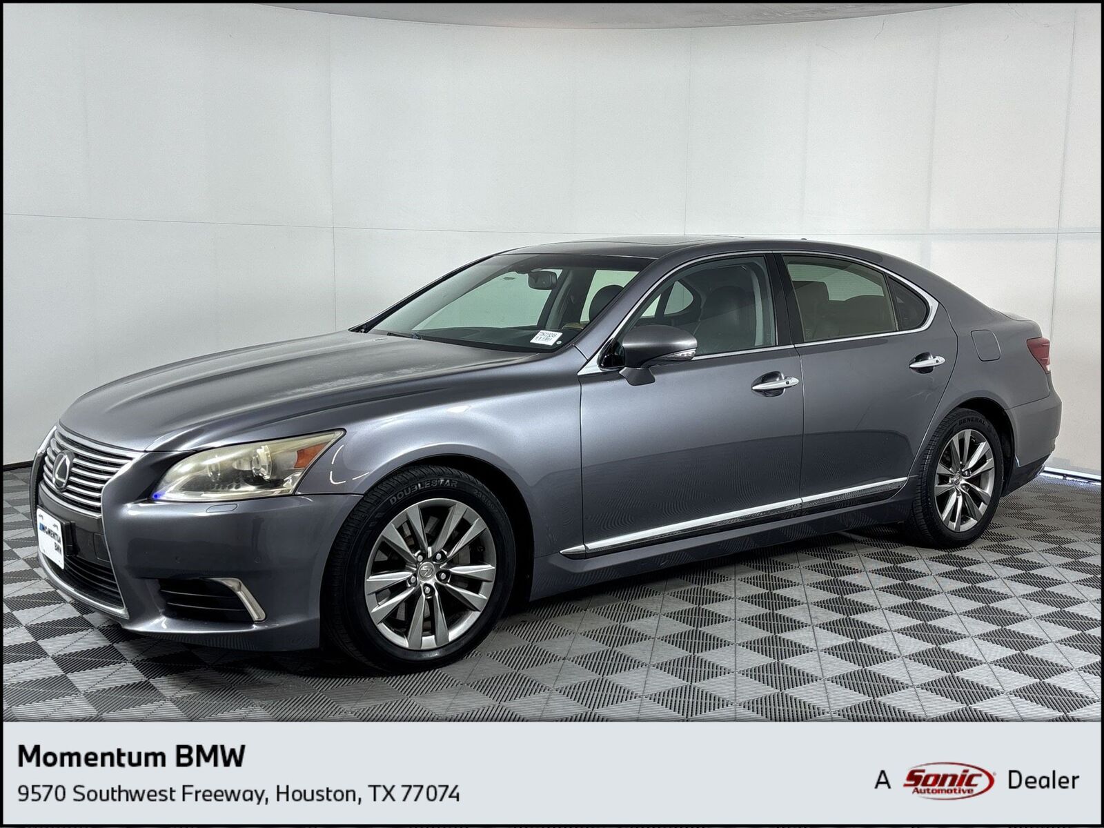2013 LEXUS LS