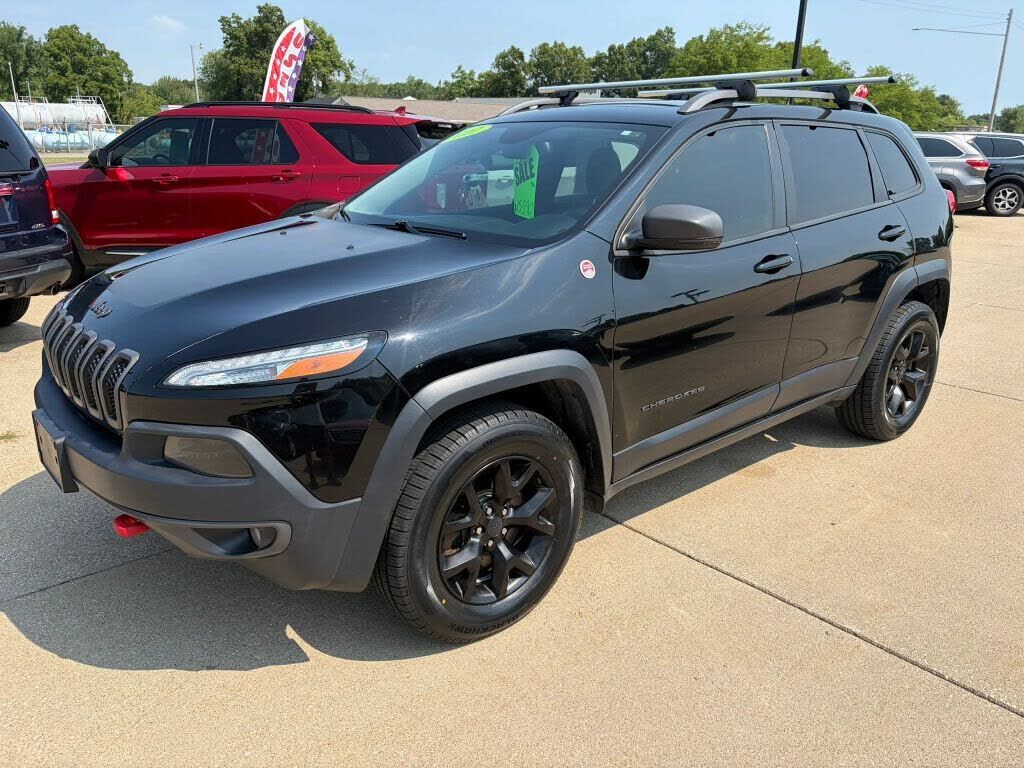 2017 JEEP Cherokee