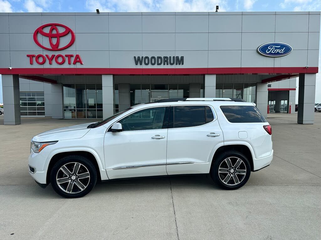 2017 GMC Acadia