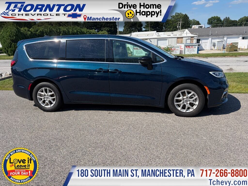 2024 CHRYSLER Pacifica
