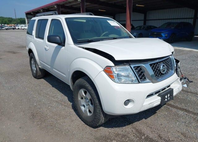 2012 NISSAN Pathfinder