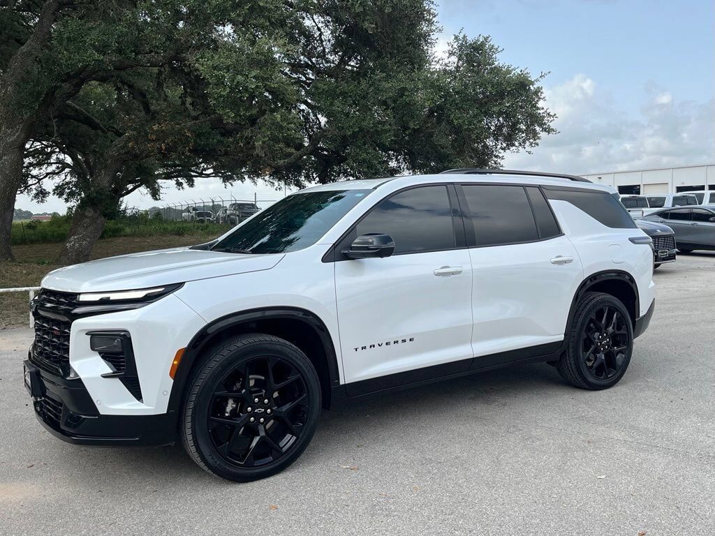 2025 CHEVROLET Traverse