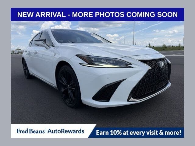 2023 LEXUS ES