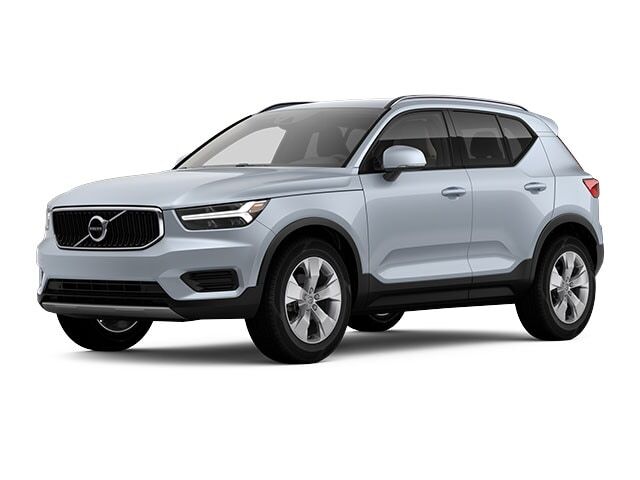 2022 VOLVO XC40