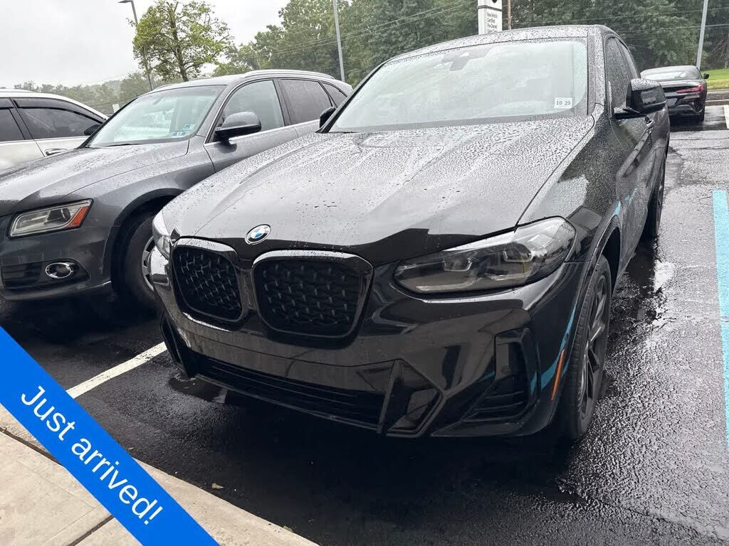 2025 BMW X4