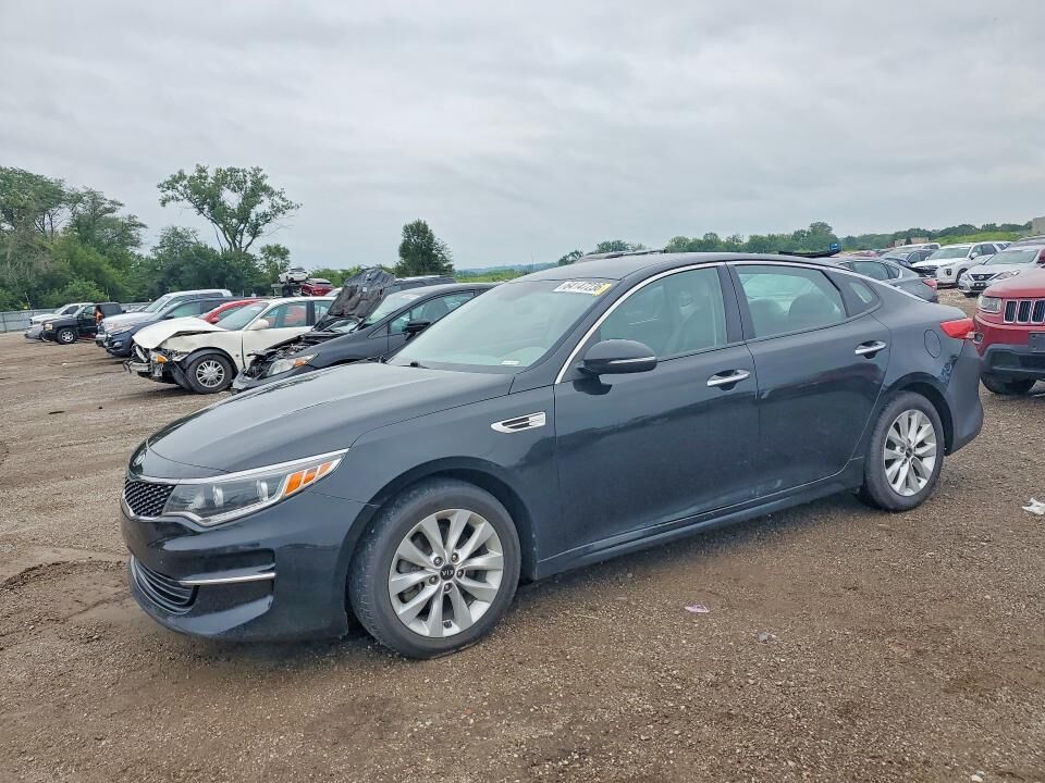 2017 KIA Optima