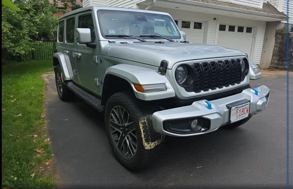 2024 JEEP Wrangler