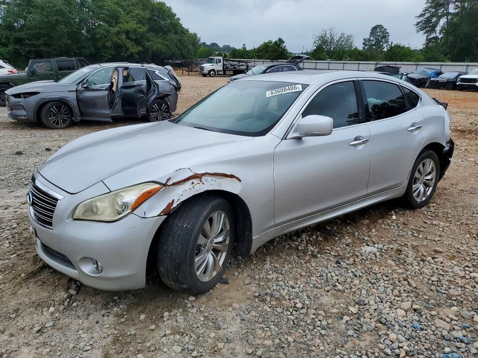2012 INFINITI M37