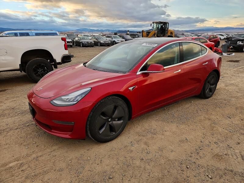 2020 TESLA Model 3
