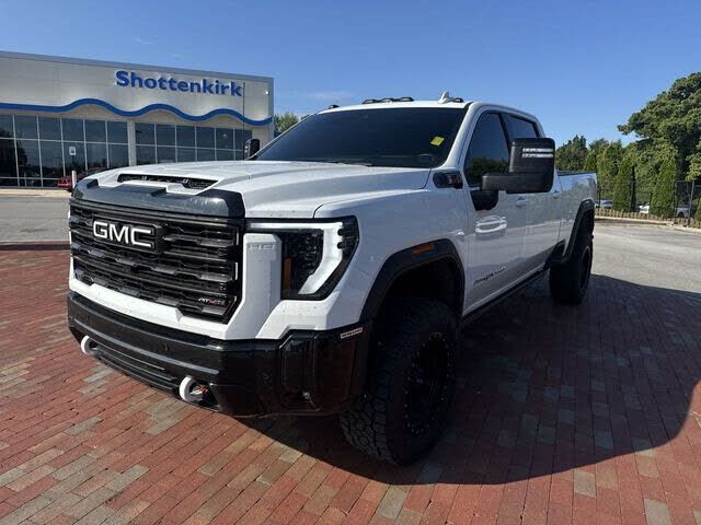 2026 GMC Sierra HD