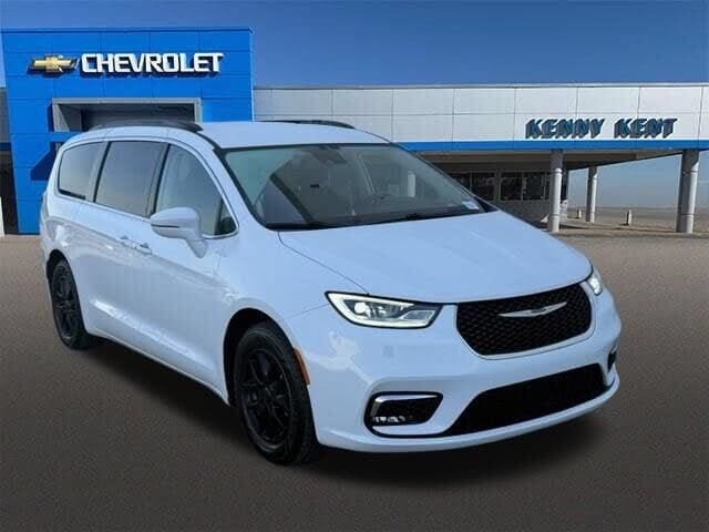 2022 CHRYSLER Pacifica