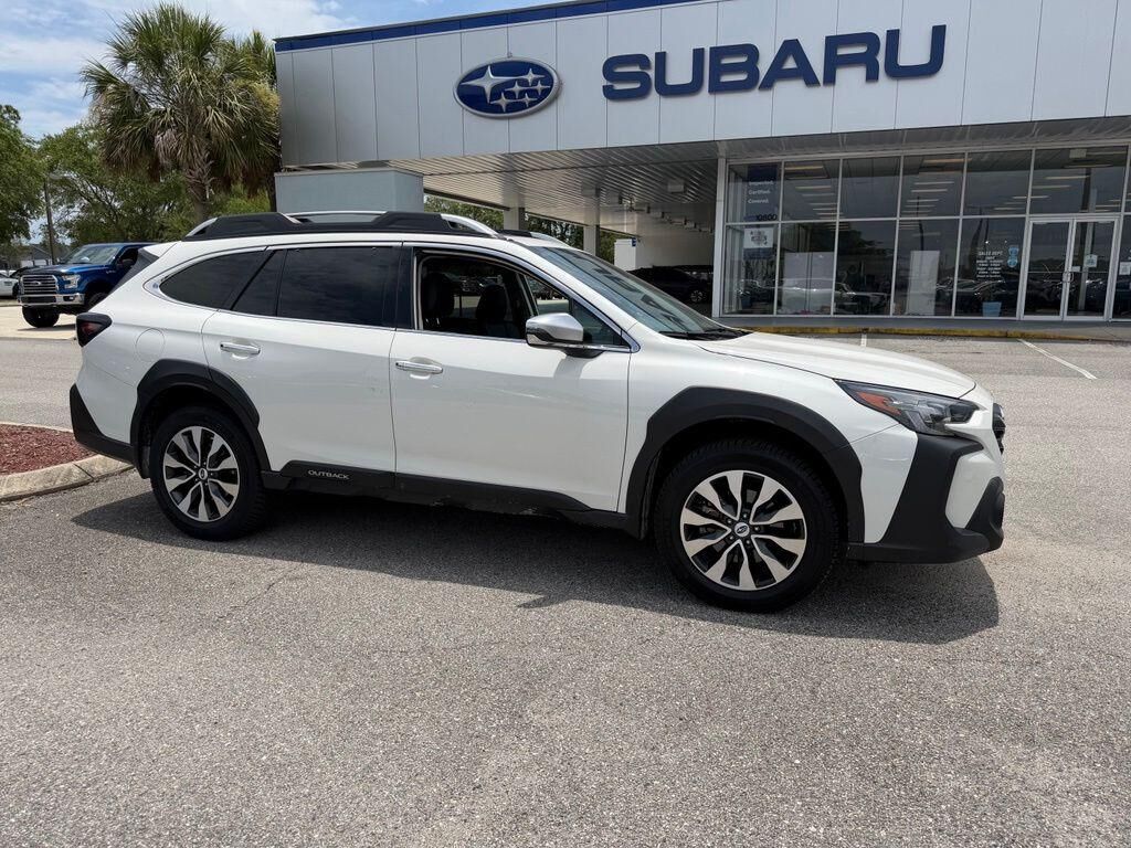 2023 SUBARU Outback