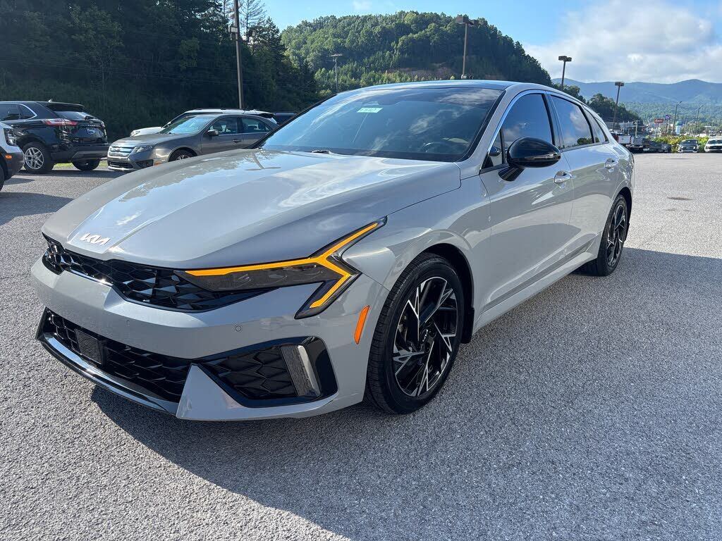 2025 KIA K5