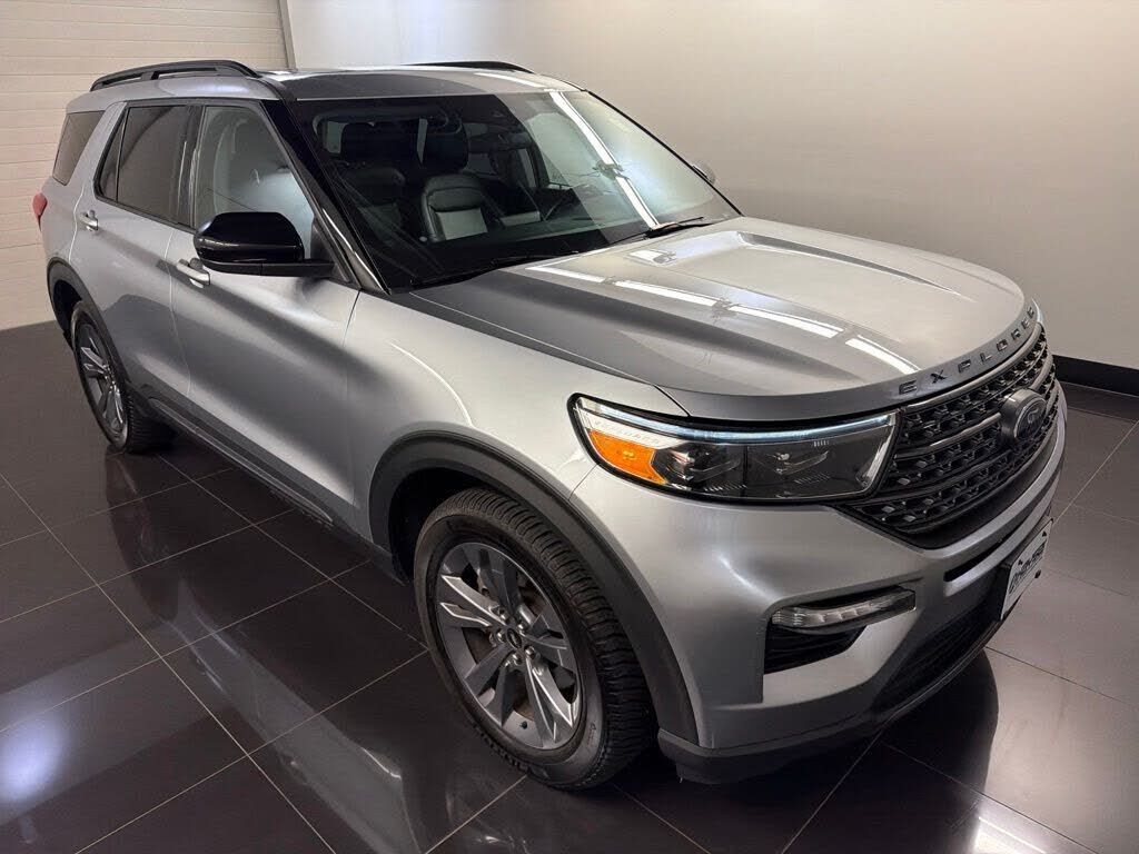 2022 FORD Explorer