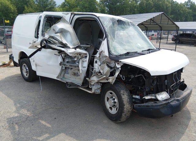 2012 CHEVROLET Express