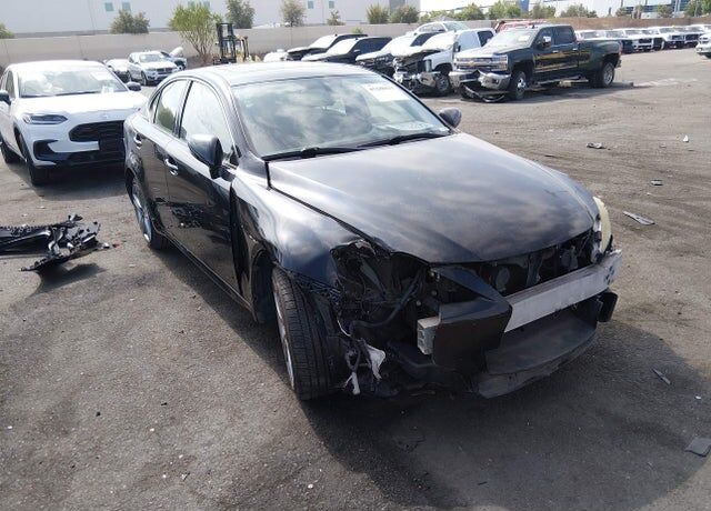 2011 LEXUS IS