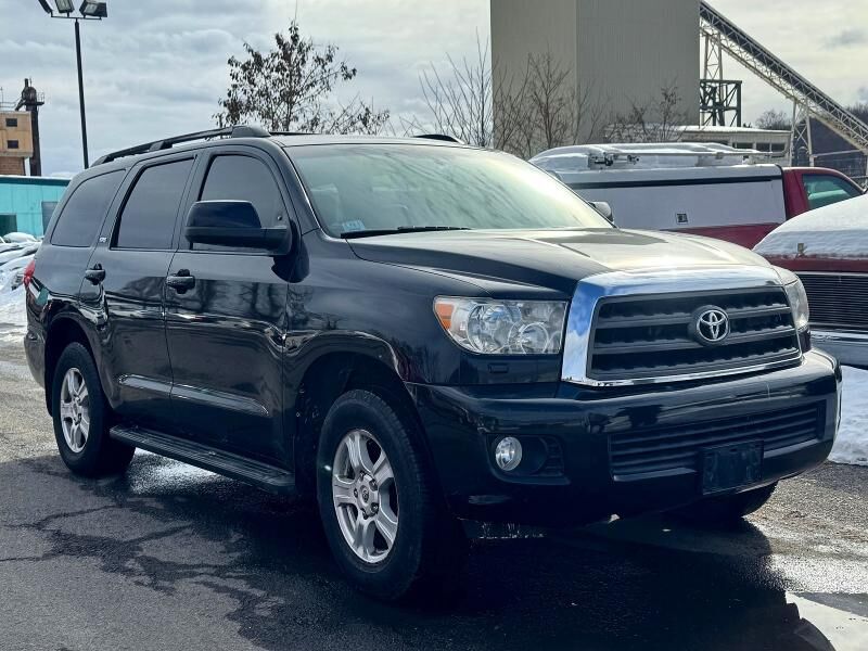 2012 TOYOTA Sequoia