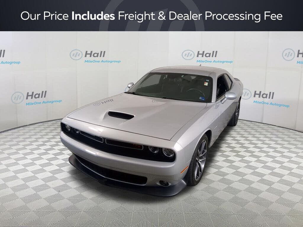 2022 DODGE Challenger