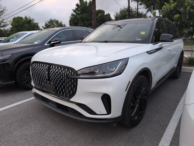 2025 LINCOLN Aviator