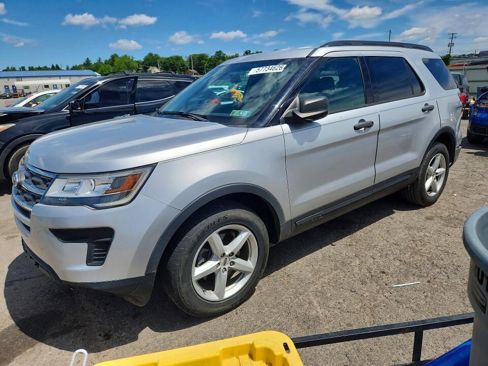 2018 FORD Explorer