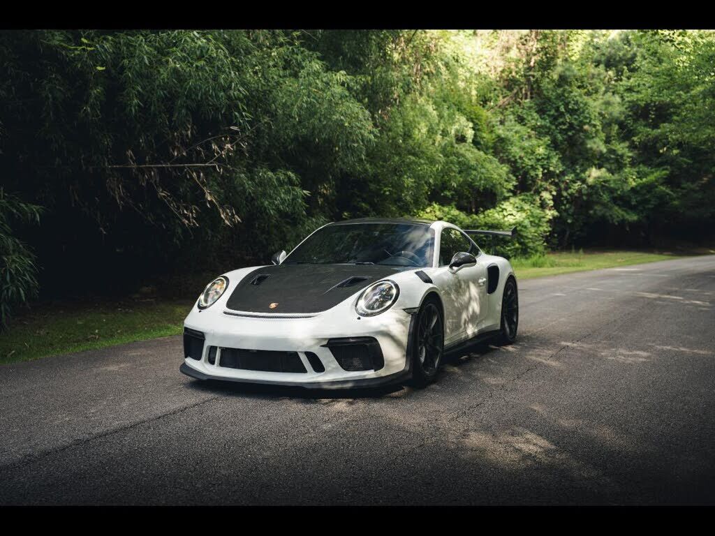 2019 PORSCHE 911