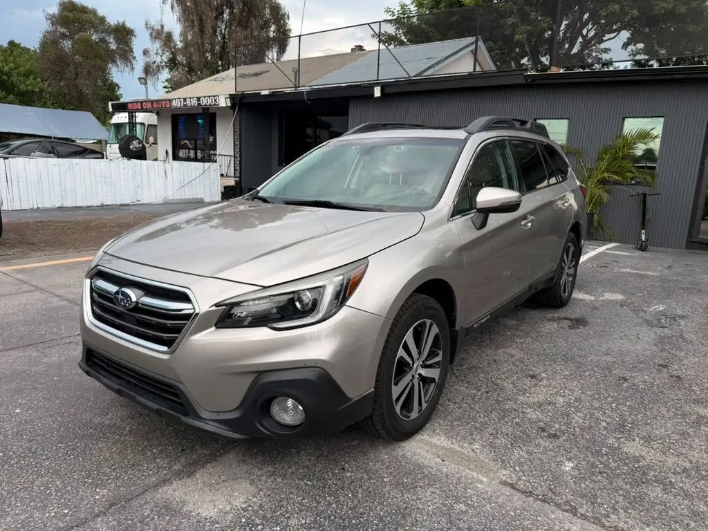2018 SUBARU Outback