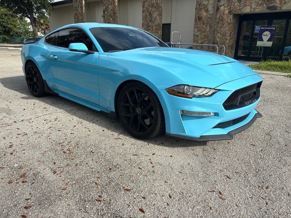 2019 FORD Mustang