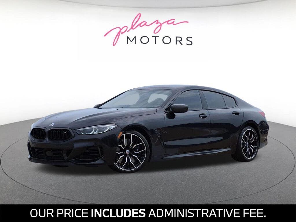 2023 BMW M8