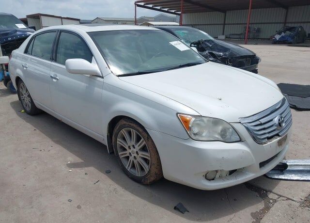 2008 TOYOTA Avalon