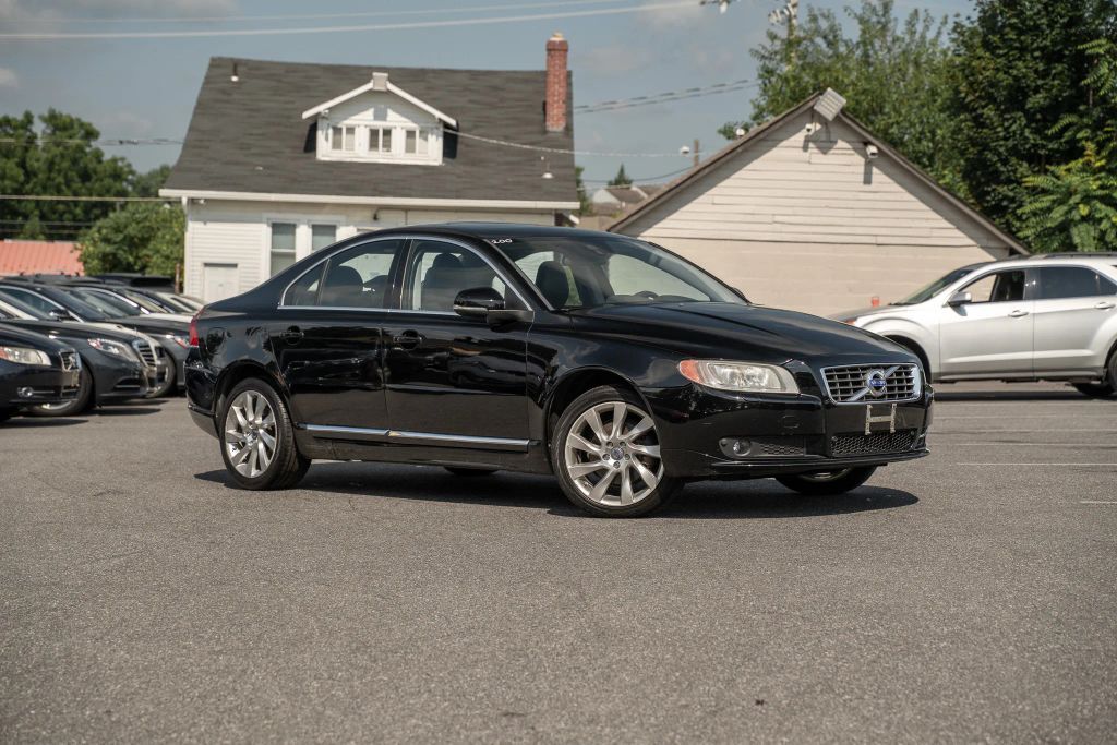 2013 VOLVO S80