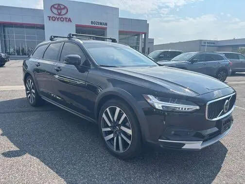 2023 VOLVO V90CC