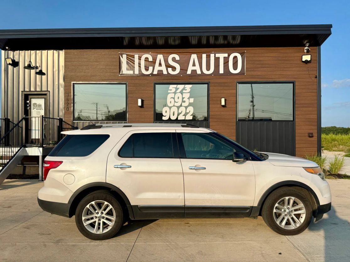 2011 FORD Explorer