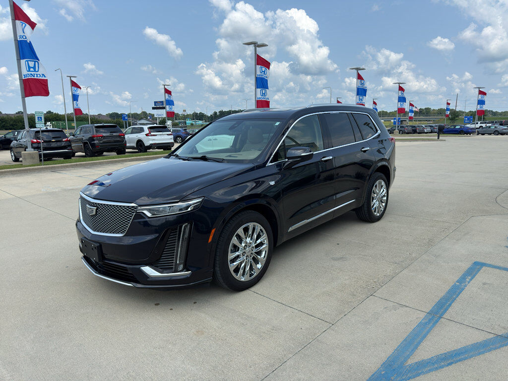 2022 CADILLAC XT6