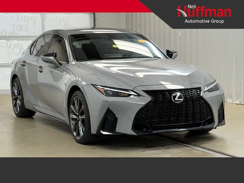 2024 LEXUS IS
