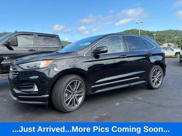 2019 FORD Edge
