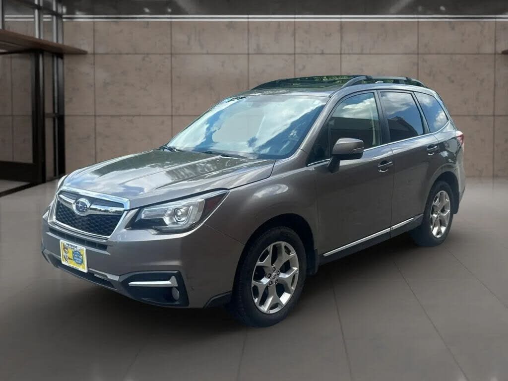 2018 SUBARU Forester