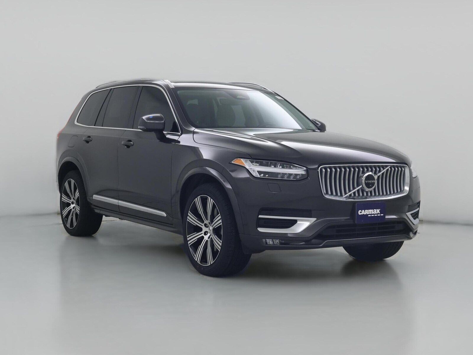 2023 VOLVO XC90