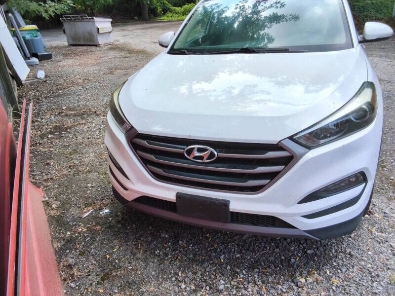 2016 HYUNDAI Tucson