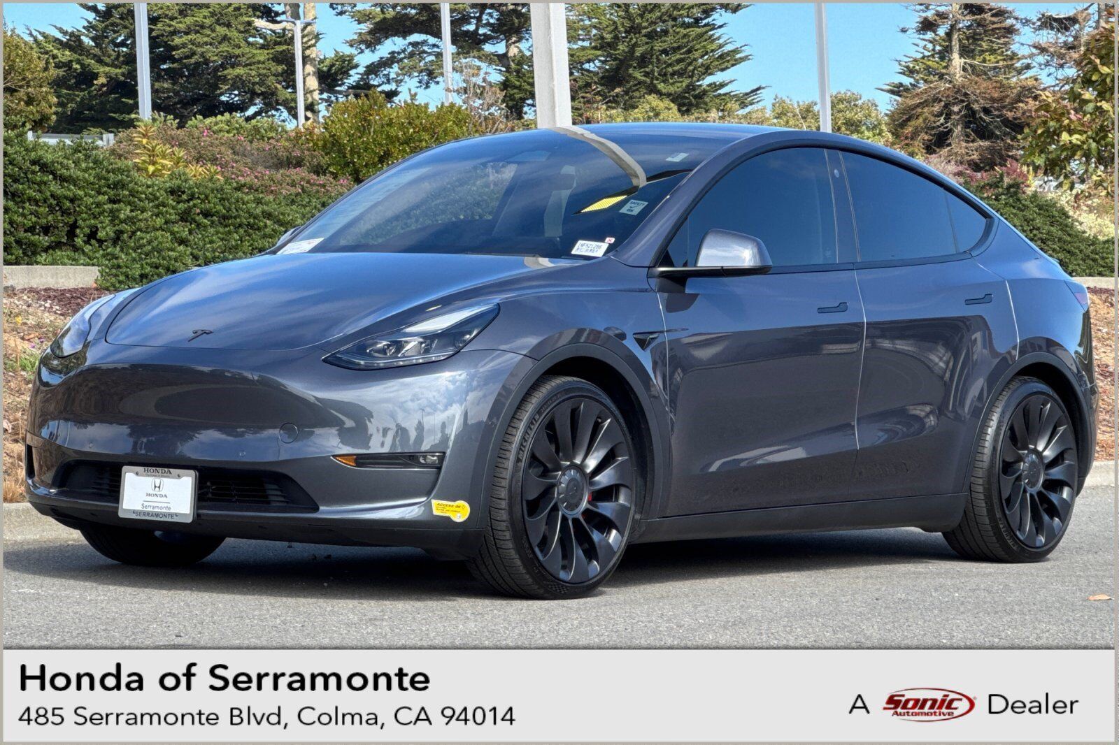 2022 TESLA Model Y