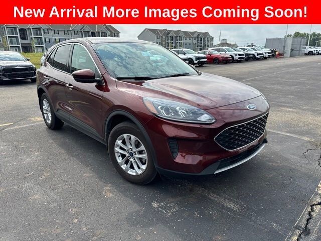 2021 FORD Escape