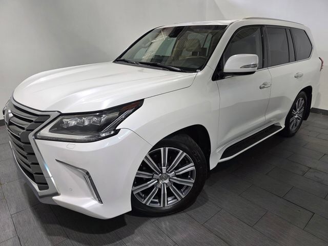 2016 LEXUS LX