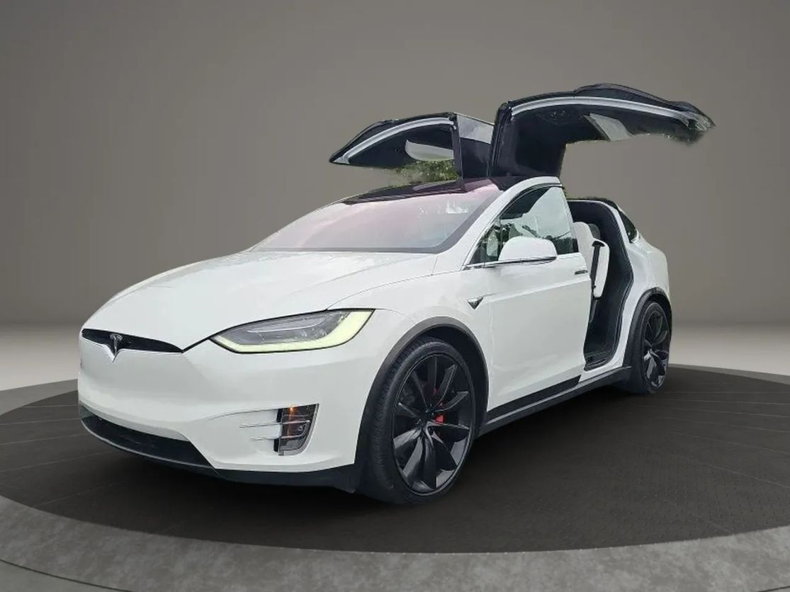 2018 TESLA Model X