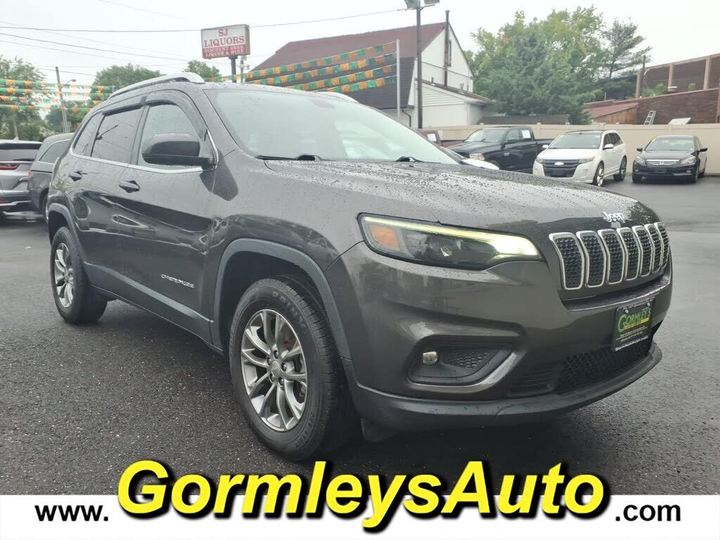 2020 JEEP Cherokee