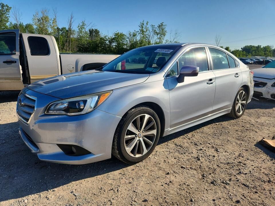 2016 SUBARU Legacy