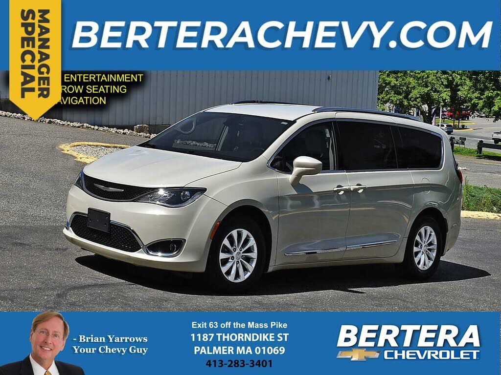 2019 CHRYSLER Pacifica