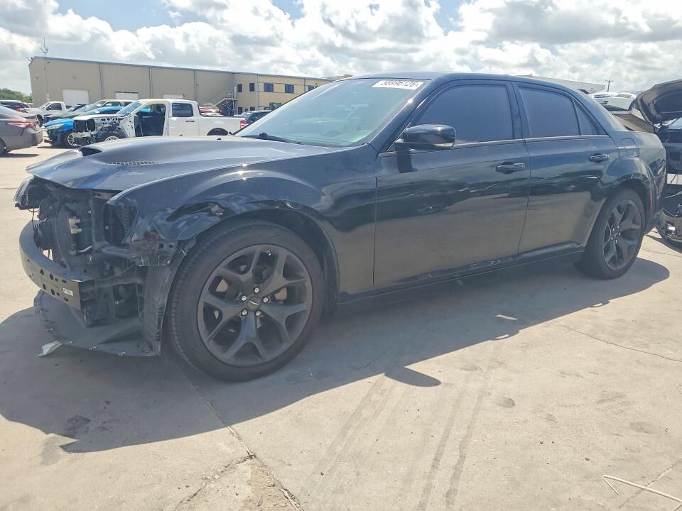 2022 CHRYSLER 300