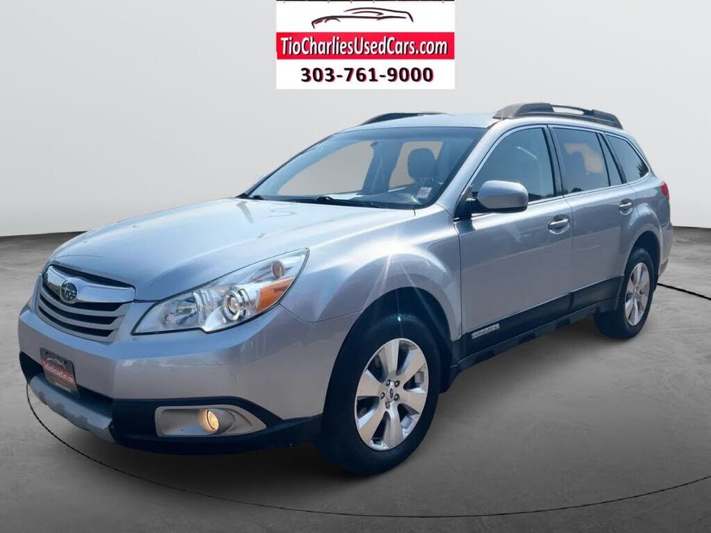 2012 SUBARU Outback