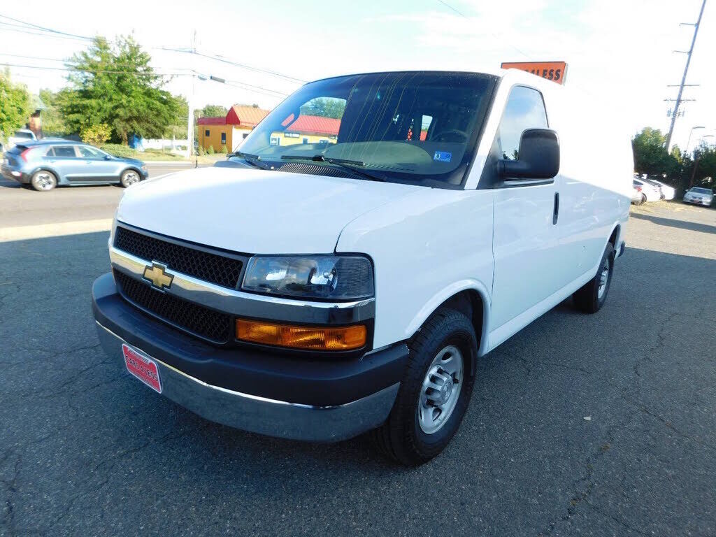 2018 CHEVROLET Express