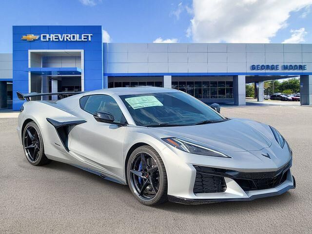 2026 CHEVROLET Corvette