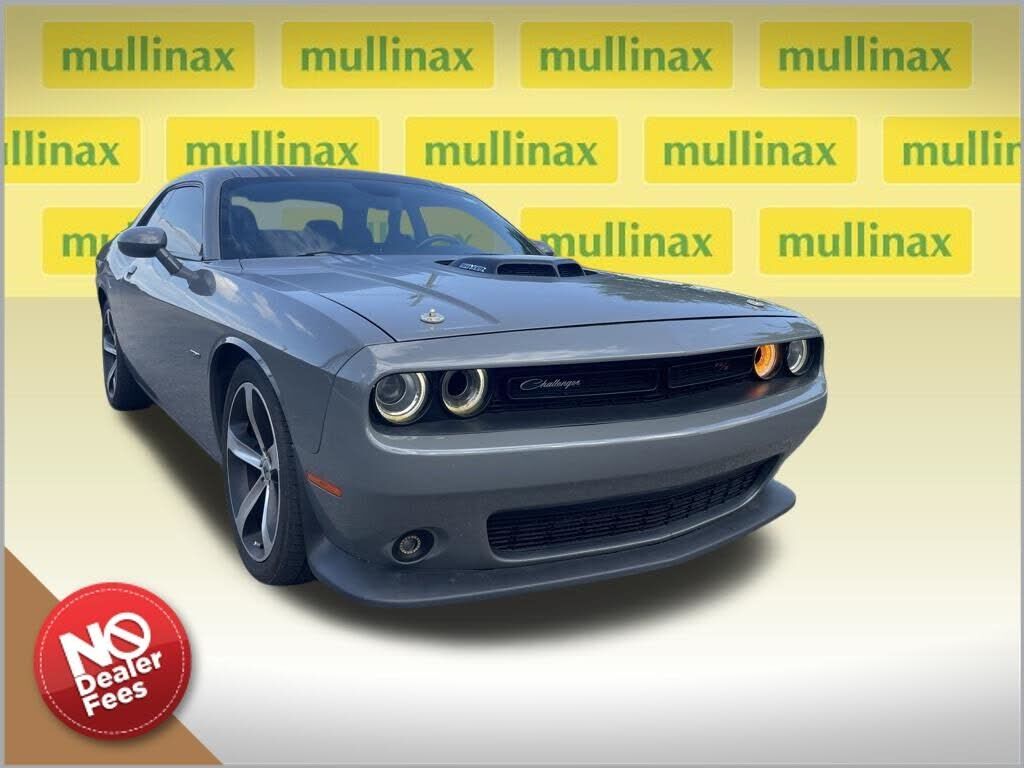 2017 DODGE Challenger